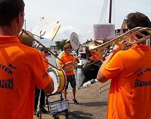 Guest house 060747 - Bungalow Friese elfsteden - Strandbungalow P- 4-6