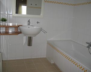 Verblijf 080341 - Vakantiewoning Fluessen - Huis aan de Fluessen