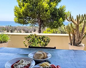 Guest house 08511307 - Apartment Apulia / Puglia - Appartement SilviaAmare: Sea view in the Maldives of Salento