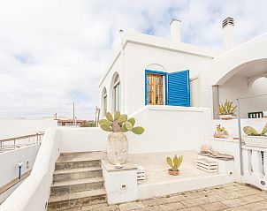 Guest house 08512708 - Holiday property Apulia / Puglia - Vakantiehuis Pisa