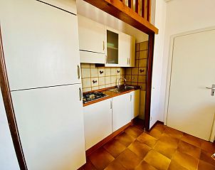 Guest house 0880108 - Apartment Emilia Romagna - Appartement Heller Meerblick, 100 Meter vom Strand entfernt,