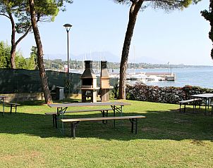 Verblijf 08925601 - Vakantiewoning Italiaanse meren - Vakantiehuis Front Lake Resort Le Corti del Lago