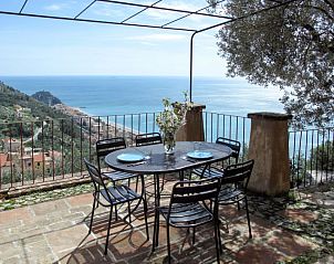 Guest house 09016603 • Holiday property Liguria • Vakantiehuis Francesca (VGO210) 