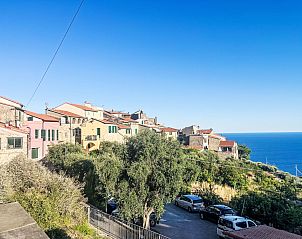 Guest house 0902013 - Holiday property Liguria - Vakantiehuis Piazzetta che non c'era
