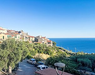 Guest house 0902013 - Holiday property Liguria - Vakantiehuis Piazzetta che non c'era
