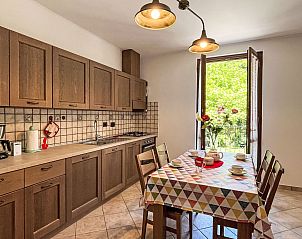 Guest house 09023903 - Apartment Liguria - Appartement Sambucco (SBO102)