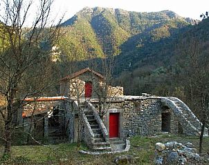 Guest house 09025006 - Holiday property Liguria - Huisje in Olivetta San Michele