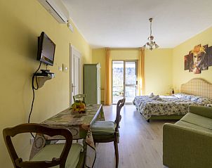 Guest house 09031802 • Apartment Liguria • Appartement Valentina 