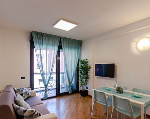 Guest house 0909456 - Apartment Liguria - Appartement Dock of the Bay Genova, 2b 1b, 2 garage e balcon