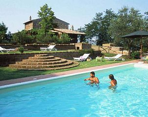 Guest house 0923701 • Holiday property Lazio / Rome • Vakantiehuis in Vitorchiano met zwembad, in Lazio. 
