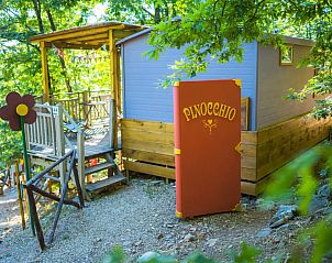 Cottage Spotty Special in Cavriglia, Tuscany: a fairytale tent house surrounded by nature and tranquility.