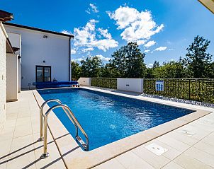 Verblijf 10120801 - Vakantiewoning Istrie - Vakantiehuis Villa Mala Halu