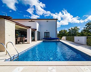 Verblijf 10120801 - Vakantiewoning Istrie - Vakantiehuis Villa Mala Halu