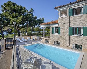 Unterkunft 10120902 - Ferienhaus Istrien - Vakantiehuis Villa Beach Front
