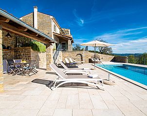 Guest house 1017121 - Holiday property Istria - Vakantiehuis Villa Banic Motovun