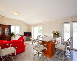 Guest house 10310103 - Holiday property Dalmatia - Vakantiehuis Villa Kursar