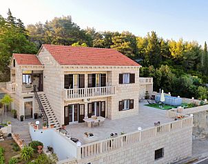 Guest house 10311702 • Apartment Dalmatia • Appartement Villa Andro 