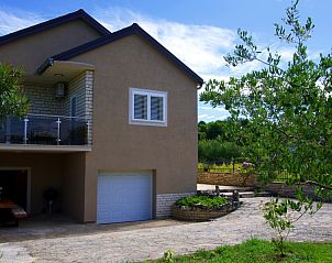 Guest house 10312612 • Holiday property Dalmatia • Villa Vuletic 