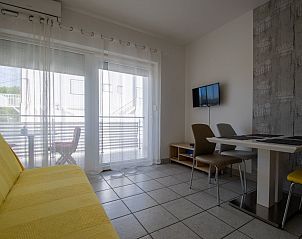 Guest house 10312809 - Apartment Dalmatia - Appartement Superior Suite mit Balkon