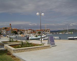 Guest house 10312812 - Apartment Dalmatia - Appartement Apartment direkt am Meer mit Anlegeplatz