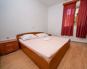 Guest house 10313002 - Holiday property Dalmatia - Vakantiehuis Repak