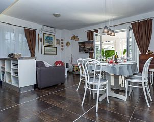 Guest house 10314401 - Holiday property Dalmatia - Vakantiehuis Maya