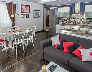 Guest house 10314401 - Holiday property Dalmatia - Vakantiehuis Maya