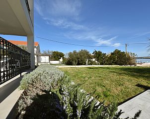 Guest house 10315203 - Holiday property Dalmatia - Vakantiehuis Sea side