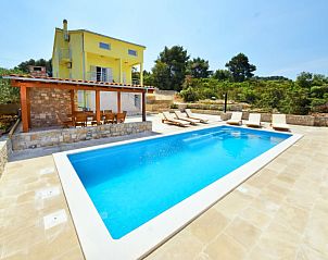 Guest house 10315703 • Holiday property Dalmatia • Vakantiehuis Gabriela 