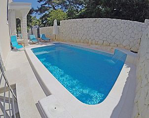Guest house 10318902 • Holiday property Dalmatia • Vakantiehuis Villa Mustra 