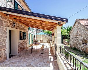 Guest house 10319005 • Holiday property Dalmatia • Casa Gracia 