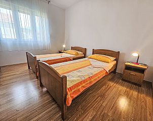 Guest house 1032003 - Holiday property Dalmatia - Vakantiehuis Mirko