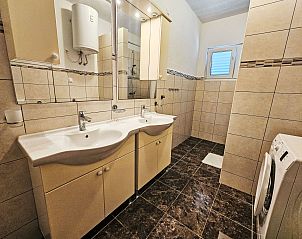 Guest house 1032003 - Holiday property Dalmatia - Vakantiehuis Mirko