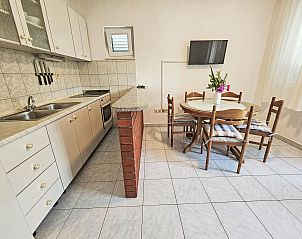 Guest house 1032005 - Apartment Dalmatia - Appartement Paanin