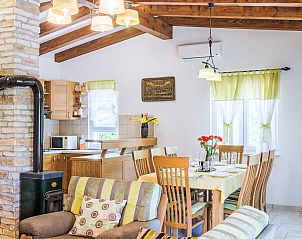 Guest house 10320121 - Holiday property Dalmatia - Vakantiehuis Vila Milan?i?