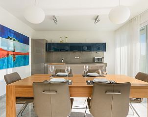 Guest house 1032013 - Holiday property Dalmatia - Vakantiehuis Villa by the Sea