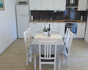 Guest house 1032028 - Apartment Dalmatia - Appartement Wohnung direkt am Strand