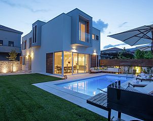 Guest house 10321101 • Holiday property Dalmatia • Koras Villa 