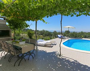 Guest house 10322202 - Holiday property Dalmatia - Vakantiehuis in Solin