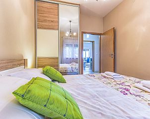 Guest house 1032425 - Holiday property Dalmatia - Vakantiehuis 
