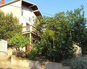 Guest house 10328002 - Apartment Dalmatia - Appartement Sch�ne Wohnung in Zaglav mit privatem Parkplatz