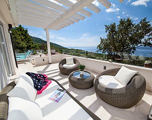 Guest house 1032904 - Holiday property Dalmatia - Vakantiehuis Prestige