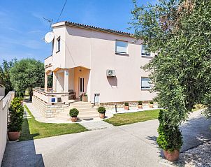 Guest house 1034424 • Holiday property Dalmatia • Vakantiehuis Ive 
