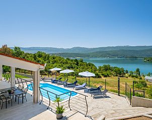 Verblijf 10345401 - Vakantiewoning Dalmatie - Vakantiehuis Escape on lake