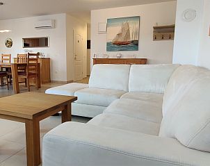 Guest house 1034721 - Apartment Dalmatia - Appartement Erdgeschoss-Ferienwohnung mit Garten und Pool