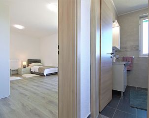 Guest house 1037504 - Holiday property Dalmatia - Vakantiehuis Skelin