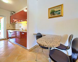 Guest house 1045406 - Holiday property Kvarner - Vakantiehuis Bernarda