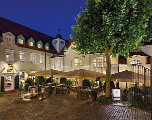 Guest house 10602603 • Apartment North Rhine-Westphalia • Best Western Premier Parkhotel Engelsburg 