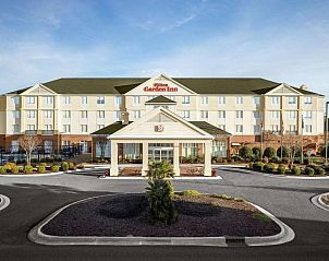 Guest house 11325301 • Apartment Zuiden • Hilton Garden Inn Wilmington Mayfaire Town Center 