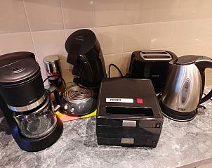 Volledig uitgeruste keukenapparatuur in Huize Oesjoe, Bredene voor een comfortabel verblijf.